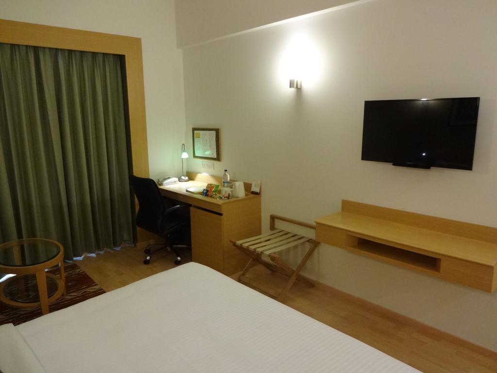 Lemon Tree Hotel, Gachibowli, Hyderabad Luaran gambar