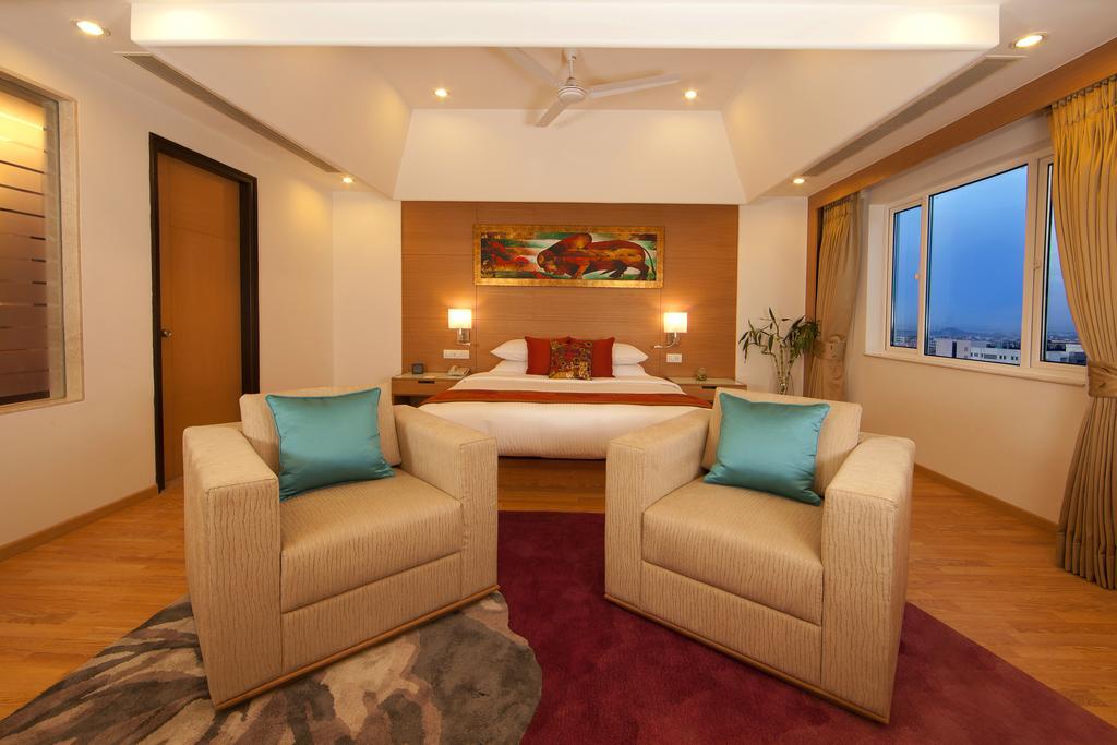 Lemon Tree Hotel, Gachibowli, Hyderabad Luaran gambar