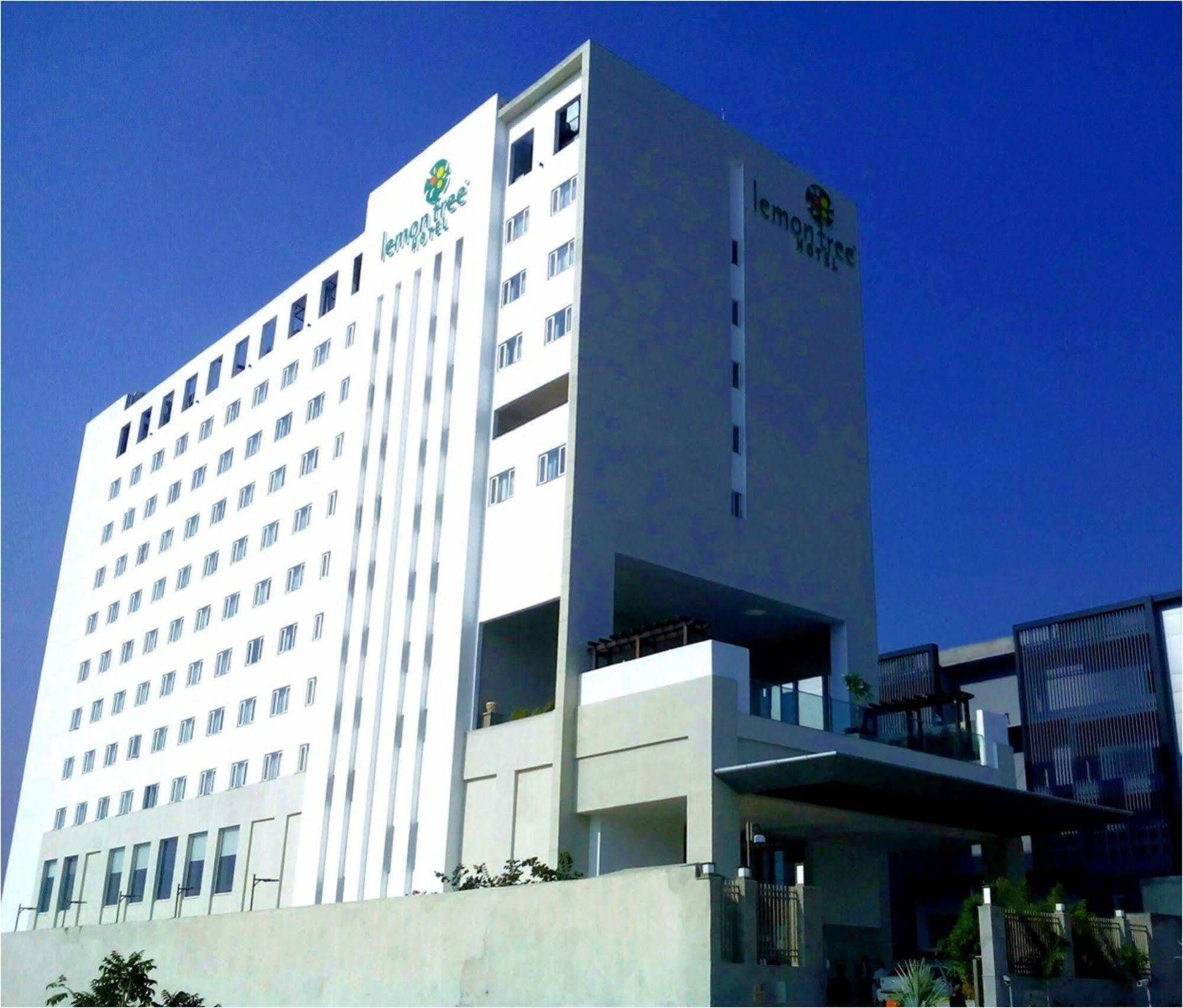Lemon Tree Hotel, Gachibowli, Hyderabad Luaran gambar